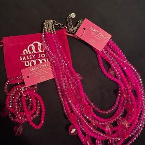 Sassy Jones necklace and bracelet